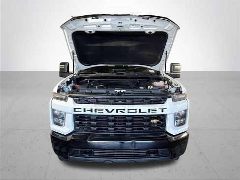 Used 2022 Chevrolet Silverado 2500 Custom w/ Custom Value Package AWD/4WD image 21