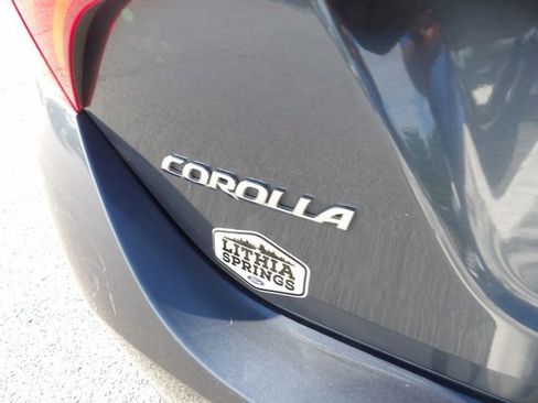 Used 2016 Toyota Corolla LE FWD image 17