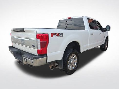 Used 2018 Ford F250 King Ranch w/ King Ranch Ultimate Package AWD/4WD image 7