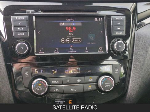 Used 2022 Nissan Rogue Sport SV w/ Technology Package AWD/4WD image 21