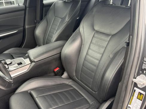 Used 2019 BMW 330i xDrive Sedan w/ Convenience Package AWD/4WD image 10