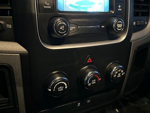 Used 2015 RAM 1500 Tradesman w/ Popular Equipment Group image 25