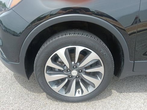 Used 2022 Buick Encore Preferred w/ Safety Package AWD/4WD image 12