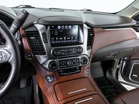 Used 2016 Chevrolet Tahoe LTZ image 10