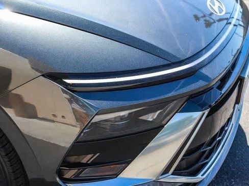 Certified 2025 Hyundai Sonata SEL FWD image 12