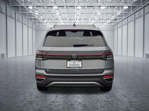 New 2026 Volkswagen Taos SEL AWD/4WD image 4