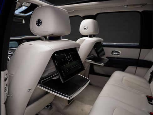 Used 2019 Rolls-Royce Cullinan AWD/4WD image 72