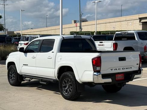 Used 2023 Toyota Tacoma SR5 RWD image 5