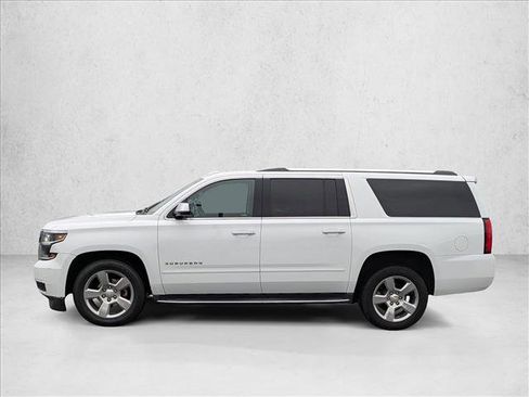 Used 2018 Chevrolet Suburban Premier RWD image 8
