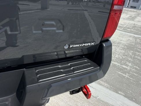 Used 2025 Toyota Tacoma TRD Off-Road AWD/4WD image 23