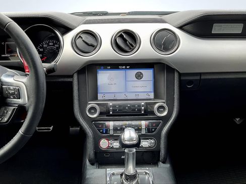 Used 2016 Ford Mustang Premium image 5
