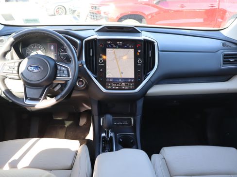 Used 2024 Subaru Ascent Limited w/ Technology Package image 14