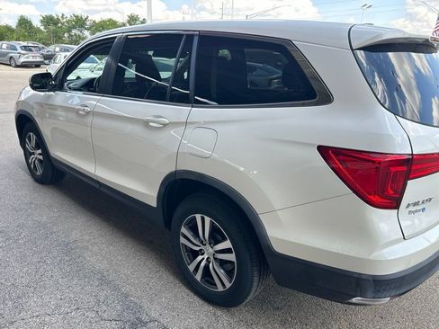 Used 2017 Honda Pilot EX-L image 2
