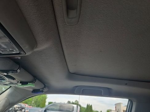 Used 2011 Toyota 4Runner SR5 AWD/4WD image 10