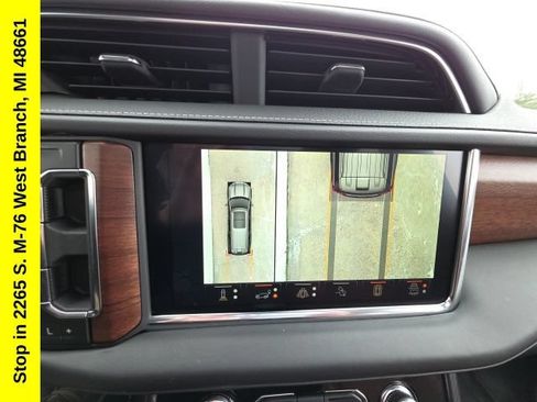 Used 2024 GMC Yukon XL Denali Ultimate w/ LPO, Floor Liner Package AWD/4WD image 55