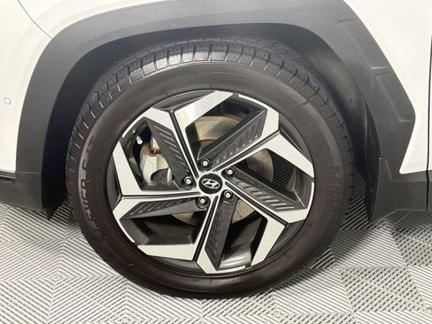 Used 2022 Hyundai Tucson Limited FWD image 12