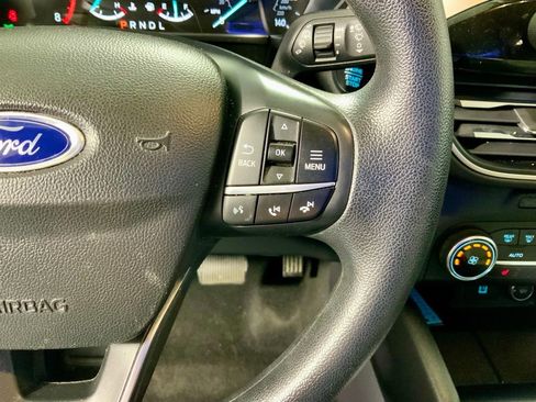 Used 2020 Ford Escape SE image 27