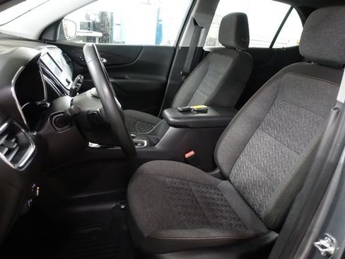 Used 2024 Chevrolet Equinox LT FWD image 10