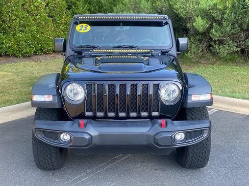 Used 2023 Jeep Wrangler Unlimited Rubicon AWD/4WD image 2