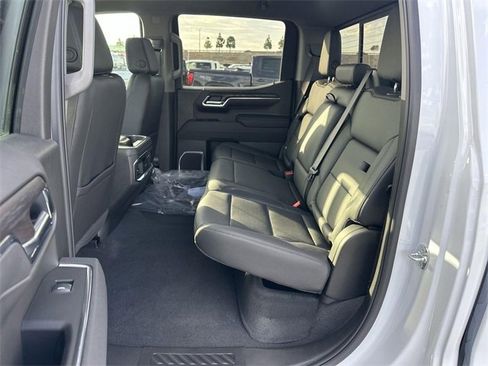 New 2026 GMC Sierra 1500 SLT w/ SLT Premium Plus Package image 25