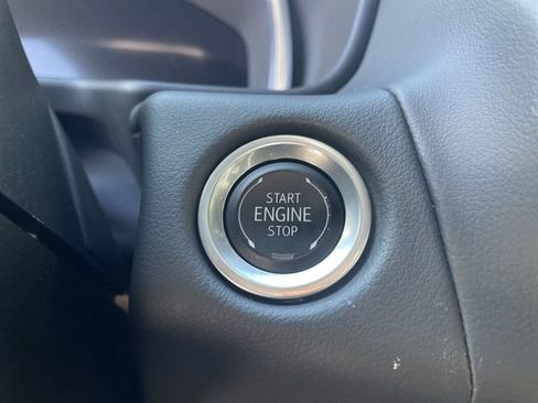 Used 2024 Chevrolet Suburban RST image 16