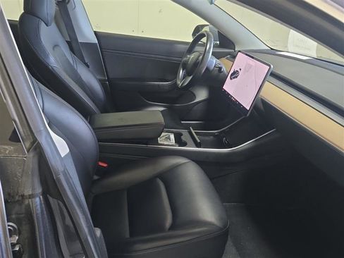 Used 2018 Tesla Model 3 Long Range AWD/4WD image 5