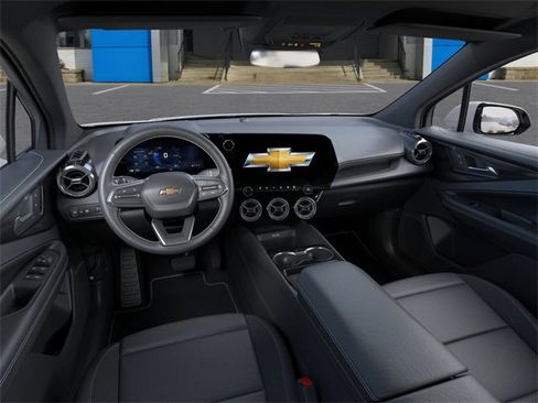 New 2026 Chevrolet Blazer EV LT image 15