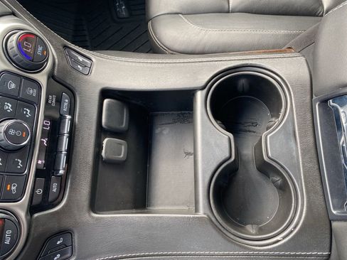 Used 2019 Chevrolet Tahoe LT RWD image 26