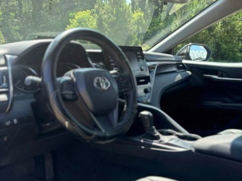 Used 2024 Toyota Camry SE FWD image 25