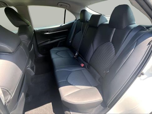 Used 2024 Toyota Camry SE FWD image 20