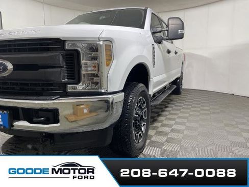 Certified 2019 Ford F350 XL w/ Power Equipment Group image 25