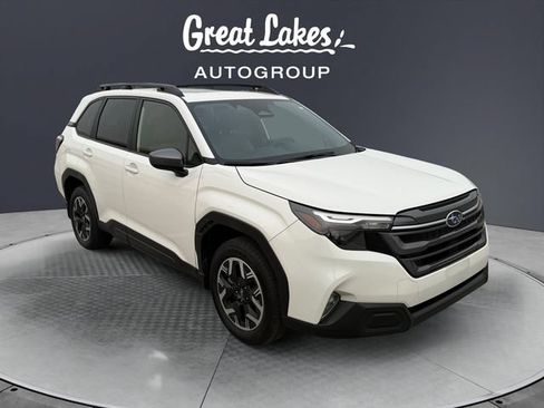 Used 2025 Subaru Forester Premium AWD/4WD image 7