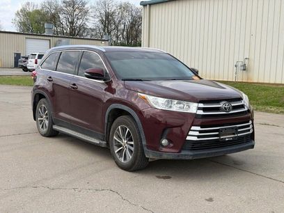 Used 2019 Toyota Highlander XLE