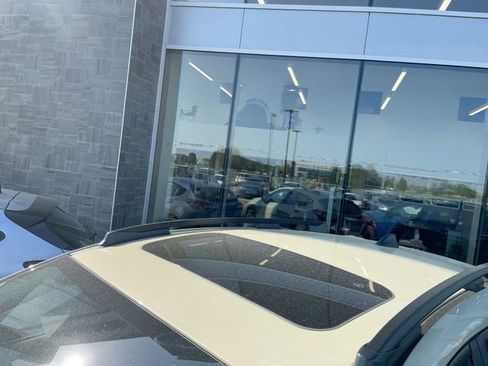 New 2026 Subaru Crosstrek 2.5i Limited AWD/4WD image 8