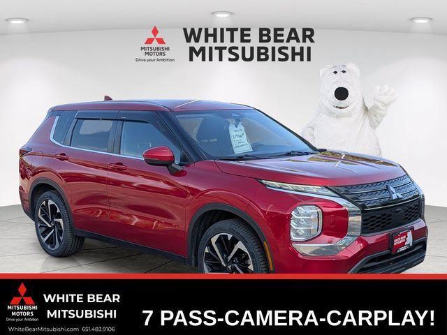 Used 2022 Mitsubishi Outlander ES AWD/4WD image 1