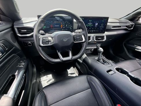 Used 2026 Ford Mustang Premium RWD image 6