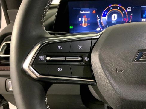 Used 2025 Chevrolet Traverse Z71 w/ Driver Confidence Package image 18