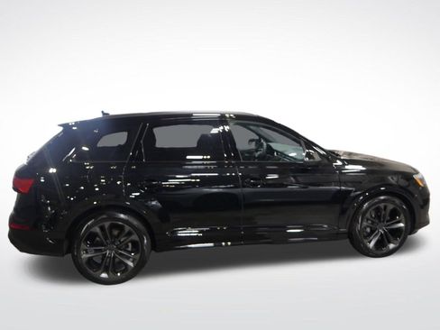 New 2026 Audi Q7 3.0T Premium Plus AWD/4WD image 6
