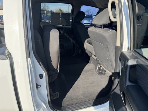 Used 2012 Nissan Titan SV image 19