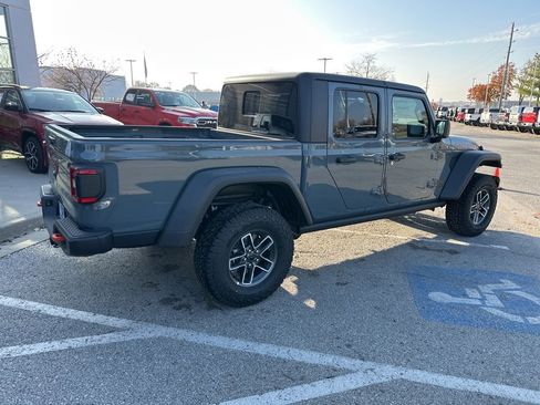 New 2026 Jeep Gladiator Mojave w/ Safety Group image 31
