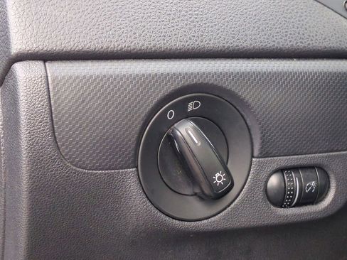 Used 2014 Volkswagen Jetta SE image 15