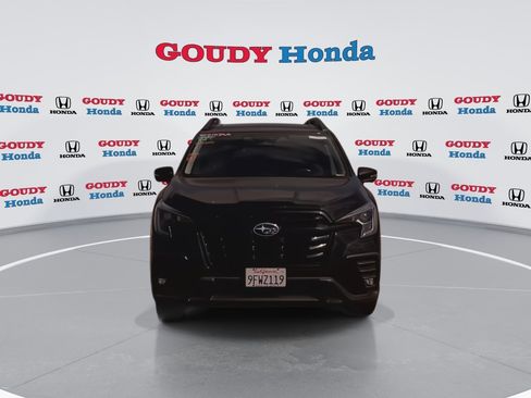 Used 2023 Subaru Ascent Onyx Edition Limited image 5