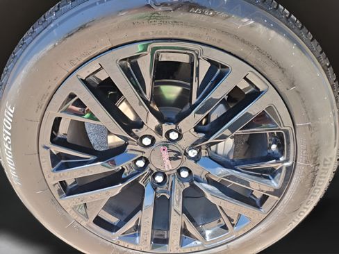Used 2024 GMC Yukon Denali w/ Max Trailering Package AWD/4WD image 32