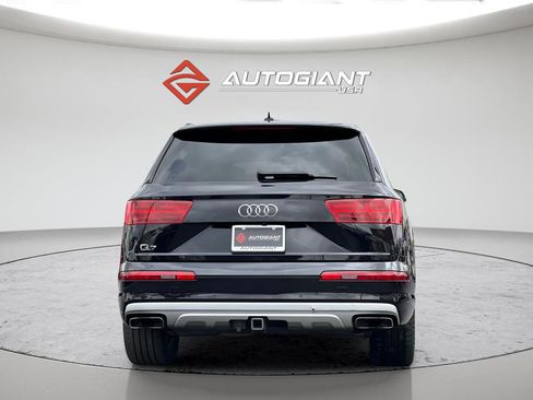 Used 2019 Audi Q7 3.0T Premium Plus w/ Premium Plus Package AWD/4WD image 6