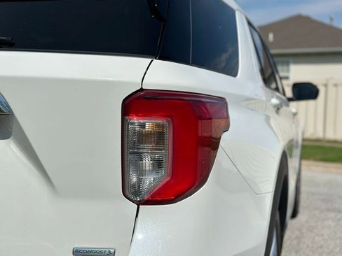 Used 2020 Ford Explorer Limited w/ Class III Trailer Tow Package RWD image 12