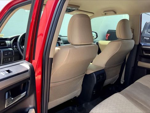 Used 2014 Toyota 4Runner SR5 RWD image 12
