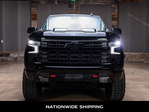 Used 2023 Chevrolet Silverado 1500 LT Trail Boss AWD/4WD image 4