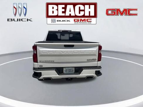 Used 2020 Chevrolet Silverado 1500 High Country AWD/4WD image 5