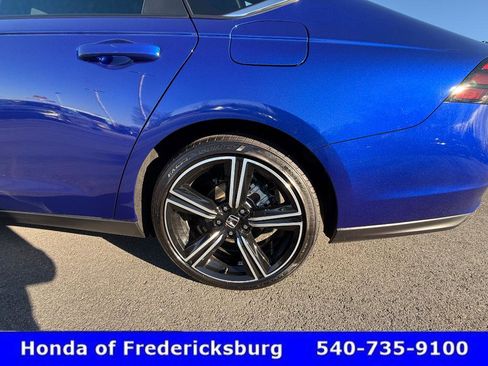 Certified 2025 Honda Accord Sport image 10