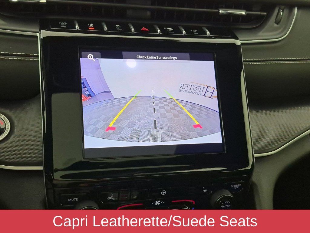 Used 2024 Jeep Grand Cherokee Altitude AWD/4WD image 25